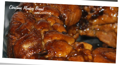 Christmas Monkey Bread - Baking with the Pink Whisk