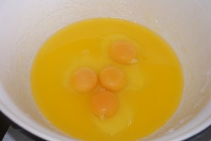 013