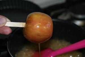 toffee apple biscuits 020