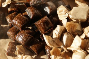 Old fashioned treacle toffee recipe 86 Old fashioned treacle toffee recipe 10