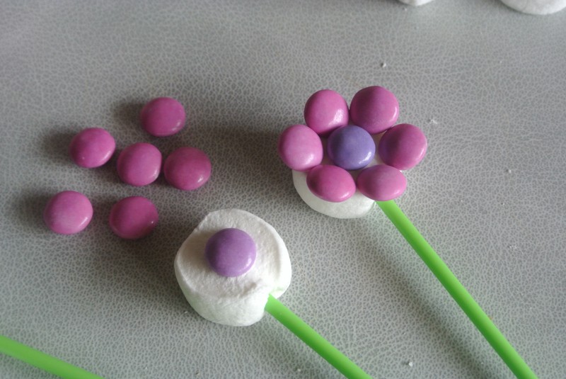 Marshmallow Sweetie Flowers Baking, Recipes and Tutorials The Pink