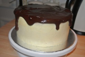 Vanilla Layer Celebration Cake 070