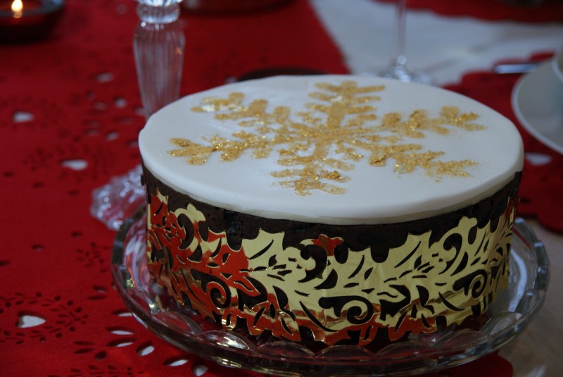 Day 4 – Chocolate Christmas Cake | Baking, Recipes and Tutorials - The