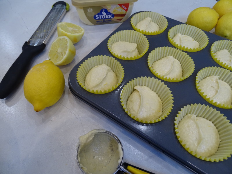 Easter Chick Cupcakes Baking, Recipes and Tutorials